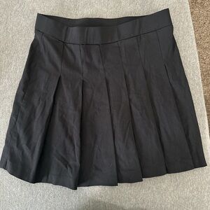 Black school girl shirt size large